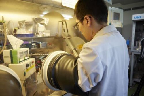 日本PJP公司發明雙碳電池 充電速度快20倍