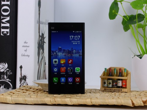 微軟宣布與小米達成戰略合作 小冰將登陸米聊