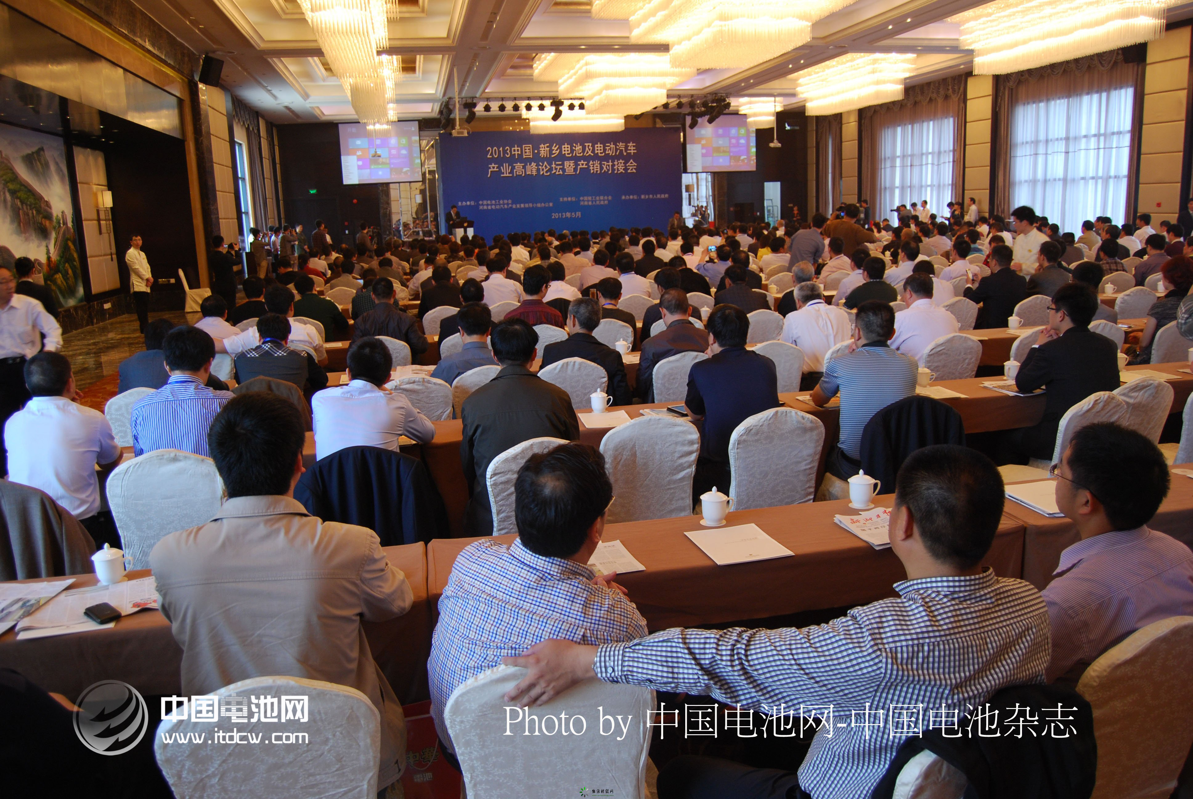 新鄉(xiāng)的電動(dòng)汽車夢(mèng)：電池電動(dòng)車產(chǎn)業(yè)基地和示范城市