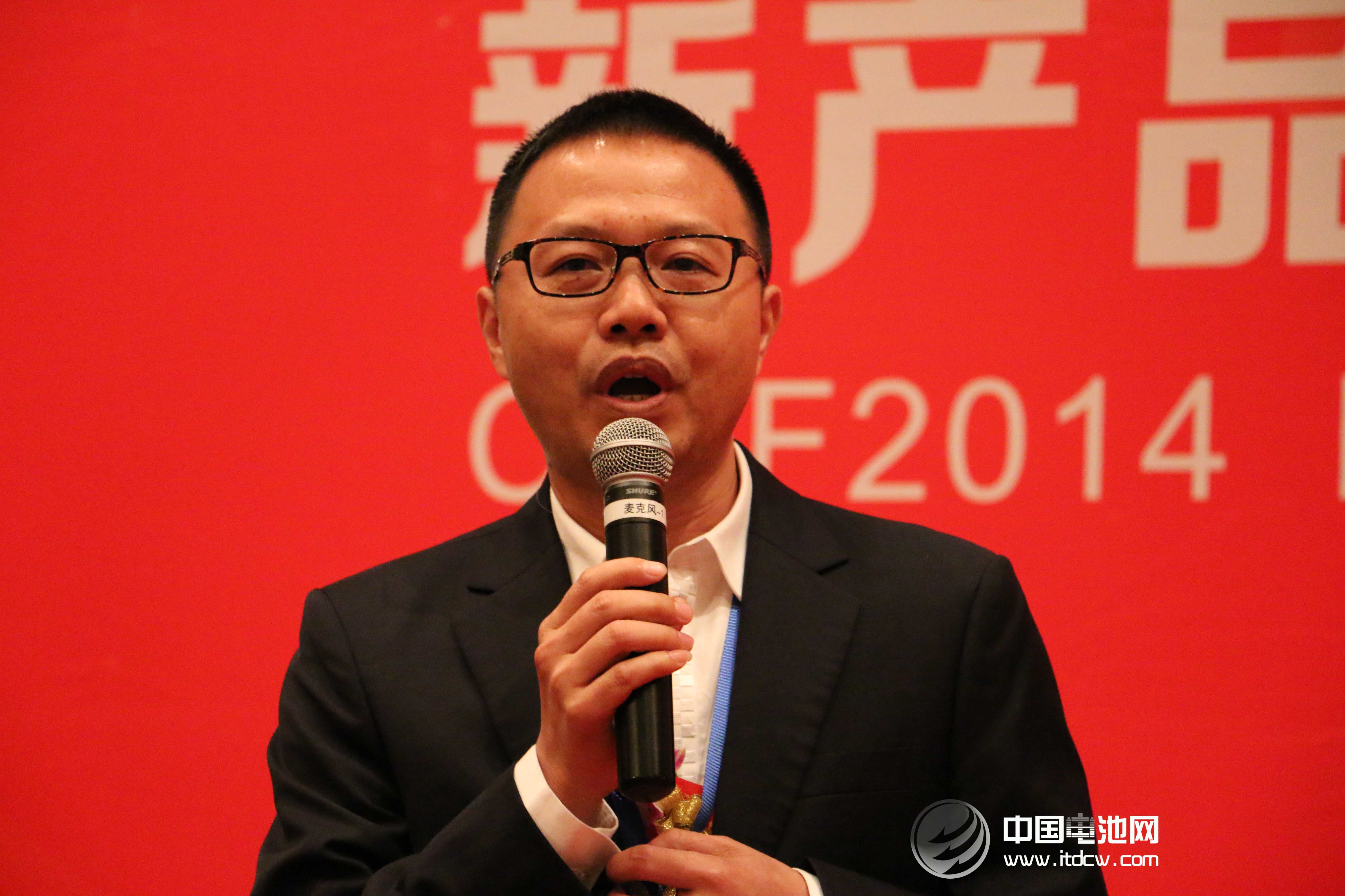 星源材質貝特瑞新宙邦聯合發布新產品 百家主流企業到會