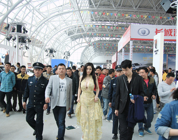 新能源車再“提速” 電動汽車行業準入政策望出臺