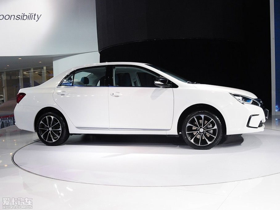 互聯(lián)網企業(yè)也可生產新能源車了 這是國務院說的 