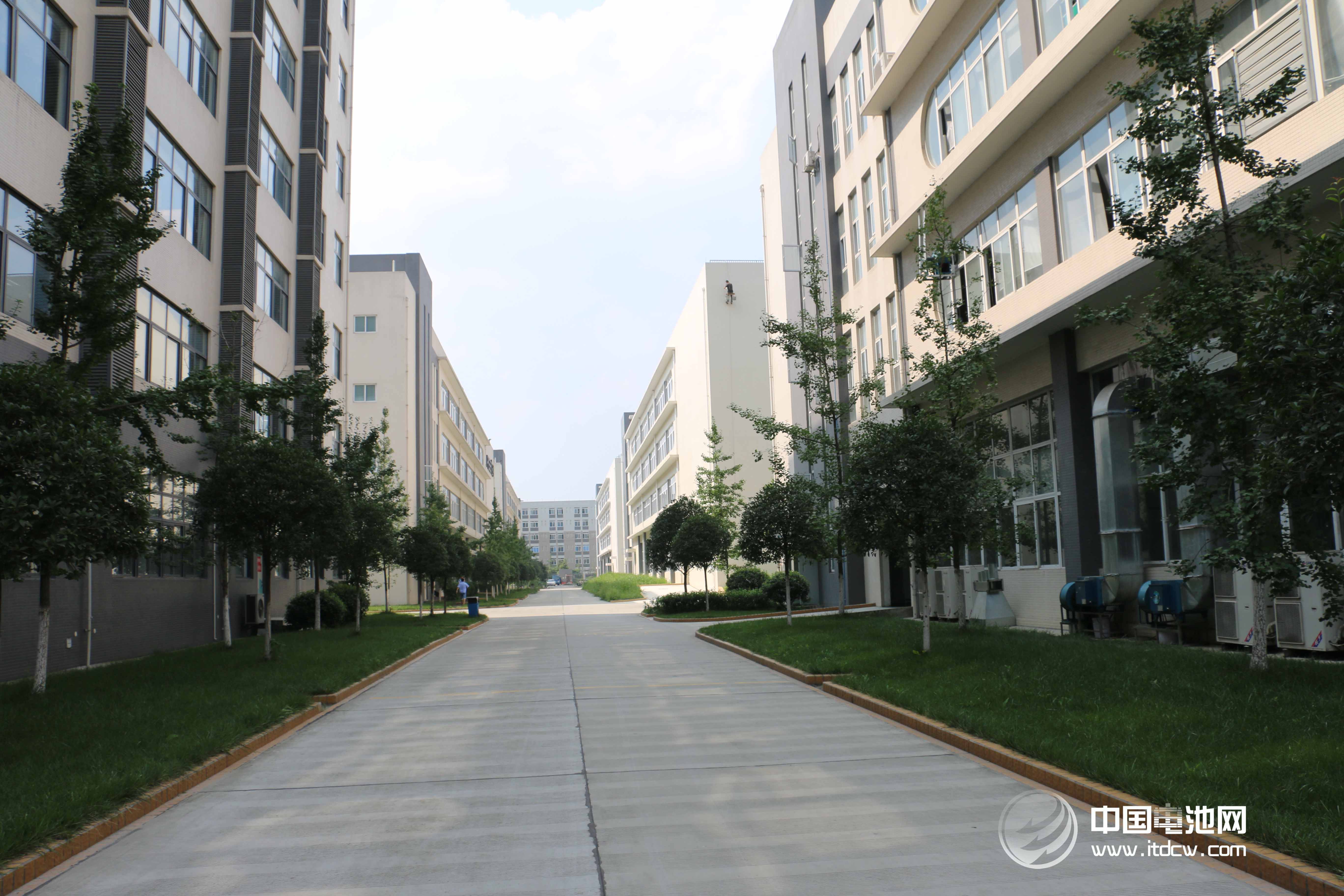 走進四川品勝電子科技工業園 