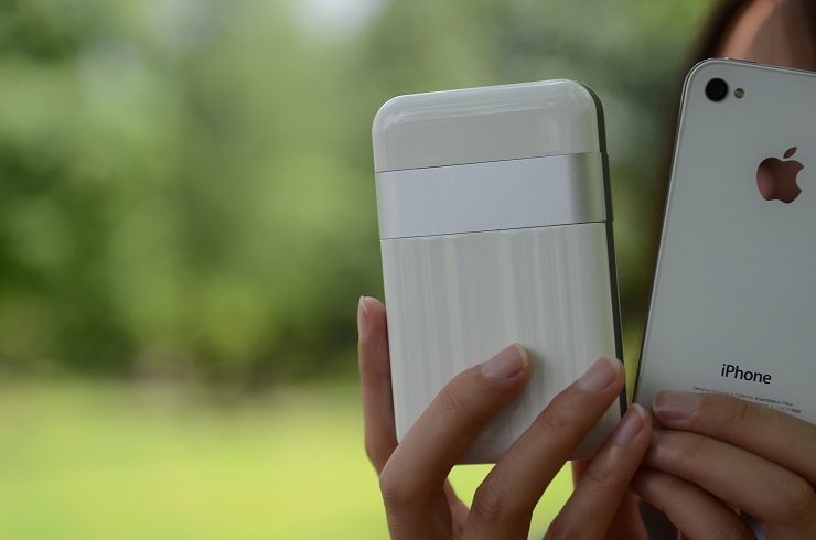 純爺們的戰斗力 POWEROCKS移動電源