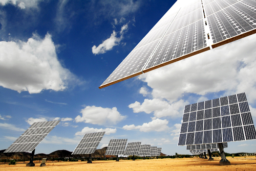 僅有3.7GW在建 我國光伏裝機年度目標(biāo)完成堪憂