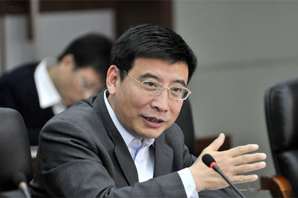 工信部牽頭制定25項(xiàng)措施推進(jìn)新能源車發(fā)展 工信部牽頭制定25項(xiàng)措施推進(jìn)新能源車發(fā)展