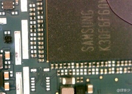 小米華為開啟口水大戰：互相指責對方無胸懷