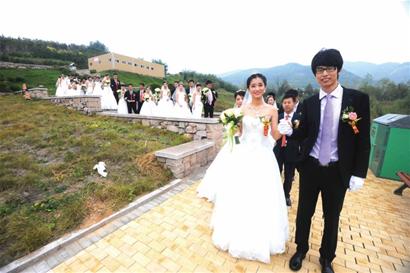 特斯拉跑車當婚車純電動車隊不排氣