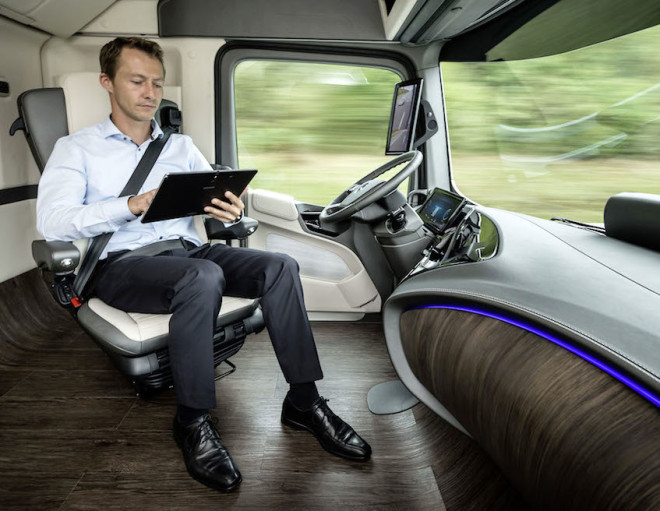 奔馳發布未來卡車概念設計：無人自動駕駛