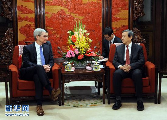 國(guó)務(wù)院副總理馬凱今日會(huì)見蘋果首席執(zhí)行官庫(kù)克