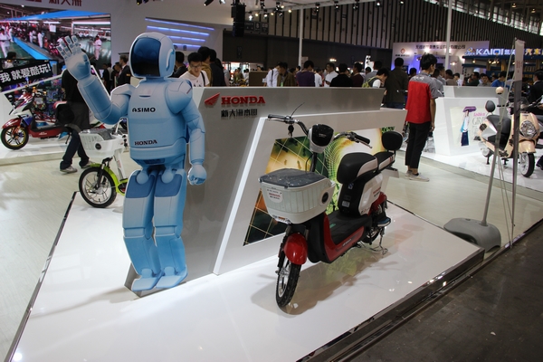 從2014南京電動車展看行業發展的四大主流方向 從2014南京電動車展看行業發展的四大主流方向