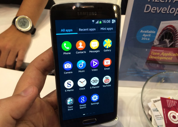 Tizen本是三星的巨大機遇,但可能只是Android的一個克隆體 Tizen本是三星的巨大機遇,但可能只是Android的一個克隆體