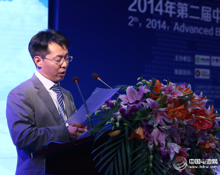 中國新能源車產業將迎黃金發展期 重在模式創新