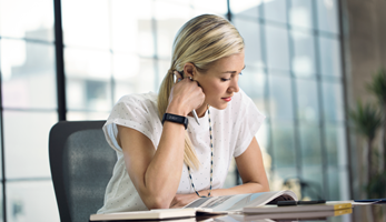 微軟首款智能手環(huán)面市 為何如此低調(diào)