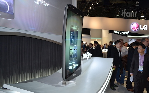 曲面屏幕還在繼續(xù) LG G Flex 2 CES我們不見不散 曲面屏幕還在繼續(xù) LG G Flex 2 CES我們不見不散