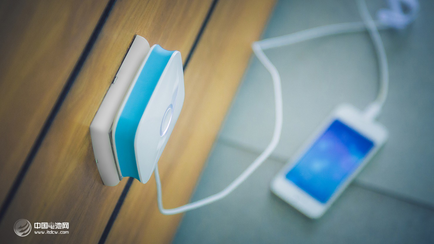 令狐PR007移動電源 令狐PR007移動電源