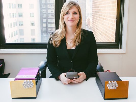 梅雷迪斯?佩里 梅雷迪斯?佩里