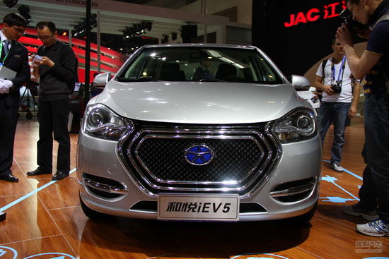 第五代電動汽車閃亮登場 合肥新能源車產業鏈和產業基地形成