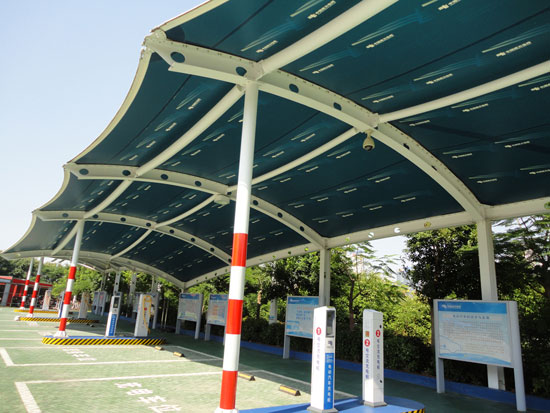 北汽新能源打造三網融合充電平臺解決充電難題 北汽新能源打造三網融合充電平臺解決充電難題