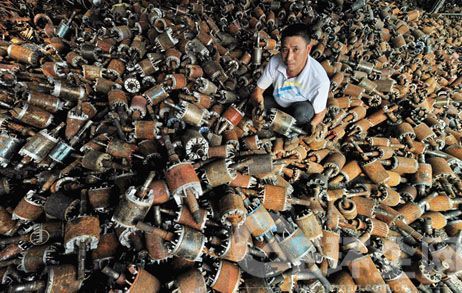 沈陽(yáng):拆卸廢舊電池污染三年被判有期徒刑罰數(shù)萬(wàn) 沈陽(yáng):拆卸廢舊電池污染三年被判有期徒刑罰數(shù)萬(wàn)