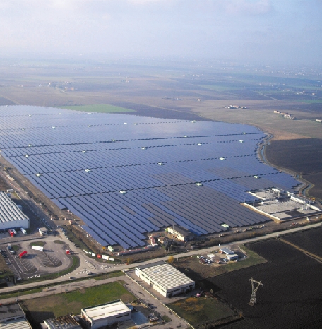 中南地區(qū)地面光伏電站開門紅  發(fā)電將達(dá)1.2億度