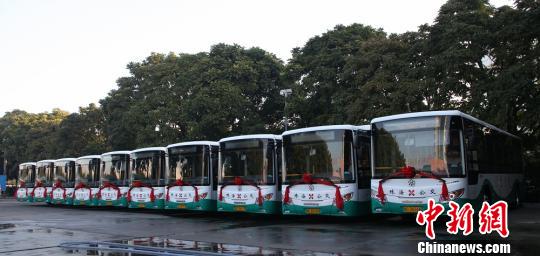 珠海春節前再投48輛銀隆新能源純電動巴士 珠海春節前再投48輛銀隆新能源純電動巴士