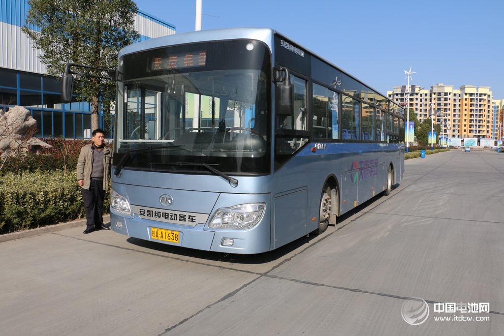 展望2015 | 逐項點評紛繁復雜的動力電池技術 展望2015 | 逐項點評紛繁復雜的動力電池技術