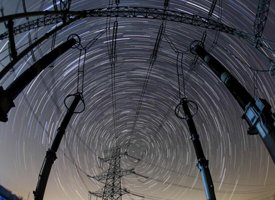 能源工業(yè)的互聯(lián)網(wǎng)時(shí)代到來(lái) 增加行業(yè)新變量 能源工業(yè)的互聯(lián)網(wǎng)時(shí)代到來(lái) 增加行業(yè)新變量