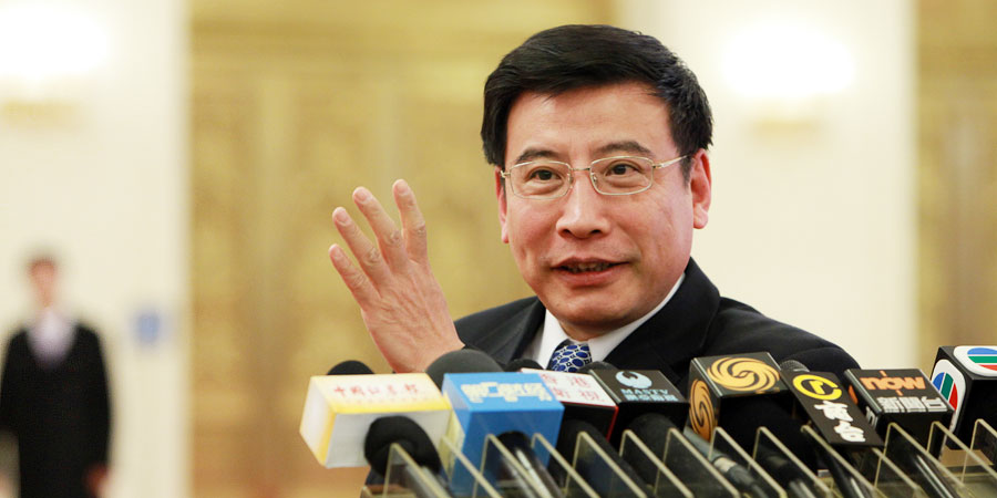 工信部部長苗圩:繼續補貼減稅 推廣新能源車 工信部部長苗圩:繼續補貼減稅 推廣新能源車