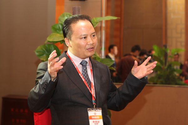 劉漢元:盡快減免分布式光伏發電增值稅 簡化審批 劉漢元:盡快減免分布式光伏發電增值稅 簡化審批