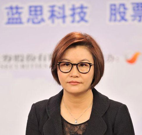 藍思科技董事長周群飛