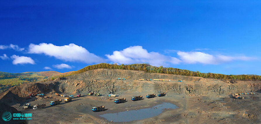 蘿北近半數石墨就地深加工 加速打造世界石墨之谷 蘿北近半數石墨就地深加工 加速打造世界石墨之谷