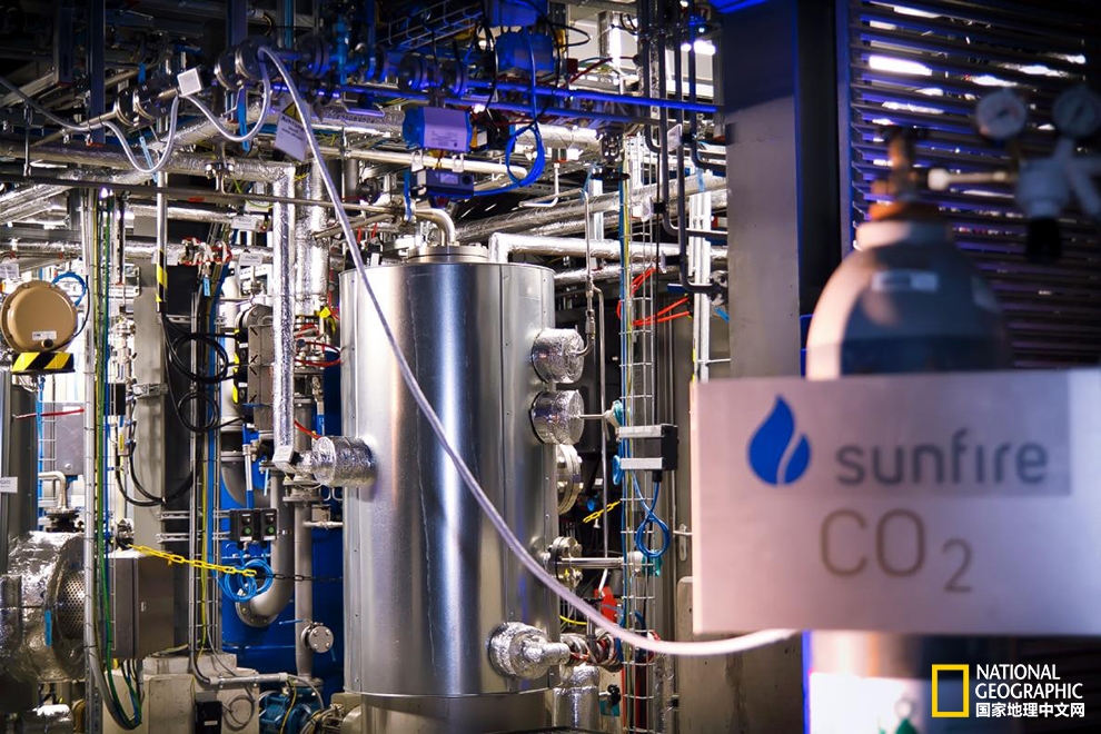 汽車靠水氣,奧迪新科技/神秘E-燃料大起底