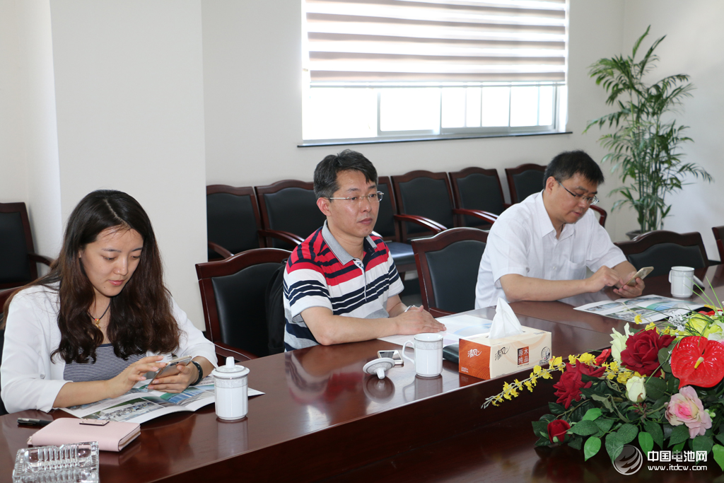 江蘇智航新能源日產三元材料鋰離子電池15萬只