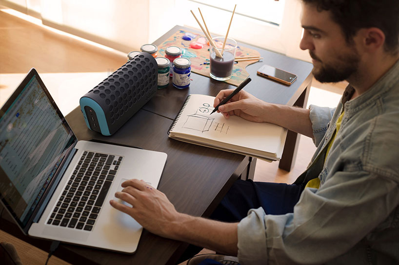 荷蘭開(kāi)發(fā)Adam e-bike  可移動(dòng)電池“兼職”揚(yáng)聲器