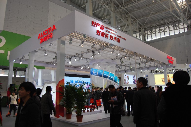 人們?yōu)槭裁床贿x電動(dòng)車? 被訪者：電動(dòng)車太“無(wú)趣”