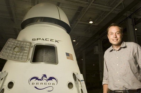 特斯拉CEO馬斯克父親專(zhuān)訪(fǎng)：億萬(wàn)富翁是如何養(yǎng)成的？