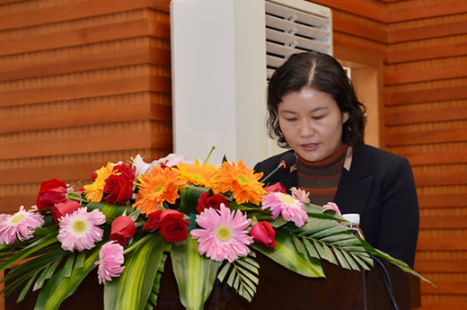 A股暴跌不止 中國女首富周群飛身家蒸發(fā)424億