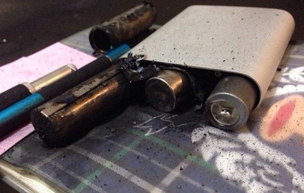 電池技術(shù)滯后 廠商如何提升手機續(xù)航時間？