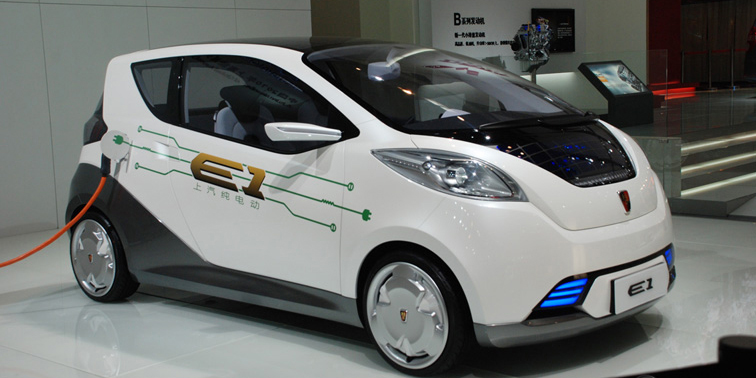 新能源車半程豐收 上半年銷量增長超兩倍 新能源車半程豐收 上半年銷量增長超兩倍