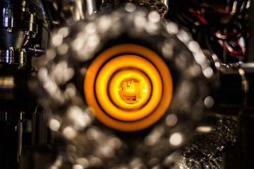 中國(guó)科學(xué)家發(fā)現(xiàn)外爾費(fèi)米子 可用于手機(jī)電池