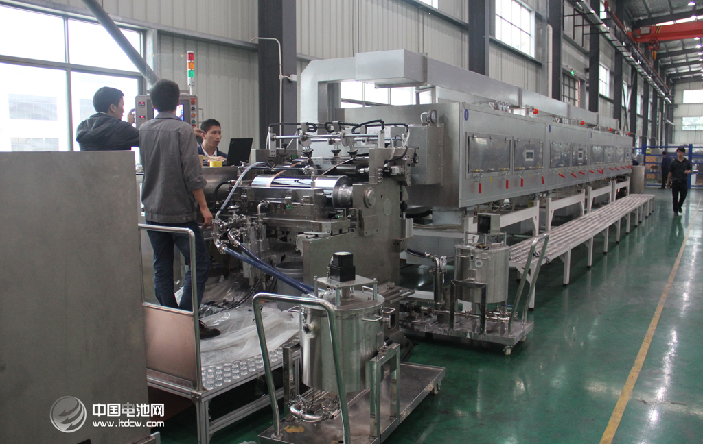 新嘉拓涂布機(jī) 中國(guó)電池網(wǎng)資料圖片 新嘉拓涂布機(jī) 中國(guó)電池網(wǎng)資料圖片