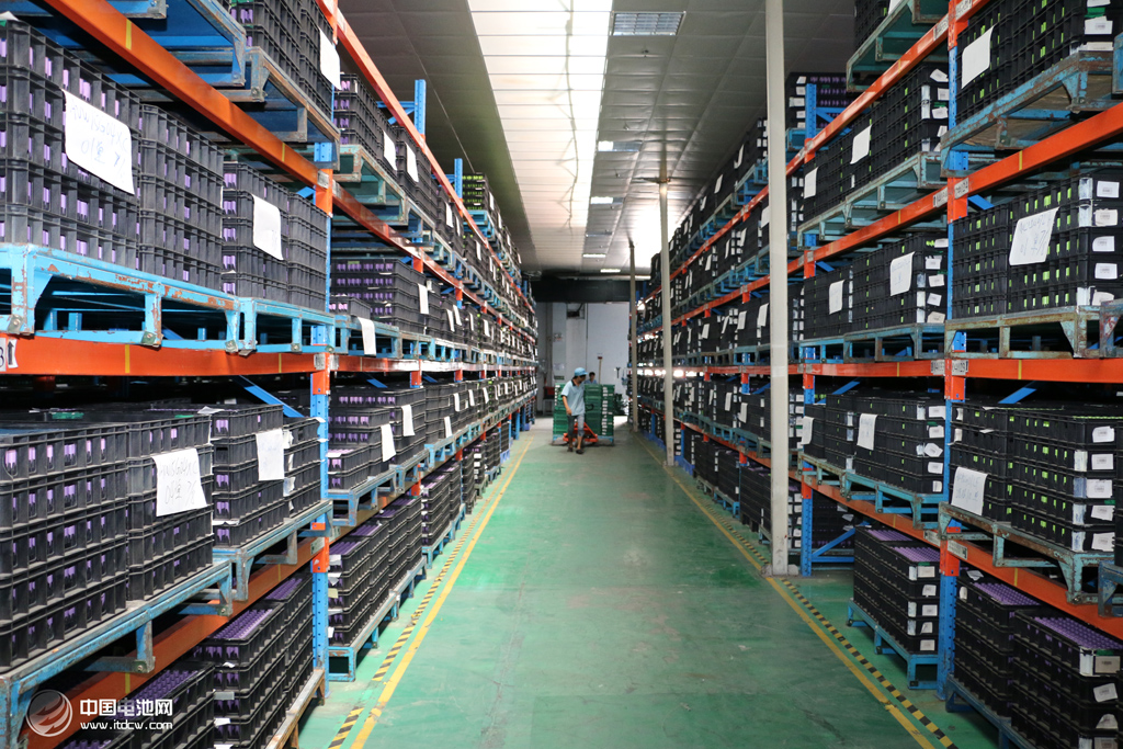 政策和市場催生三元材料高鎳化 動力電池進入高能量密度時代 政策和市場催生三元材料高鎳化 動力電池進入高能量密度時代