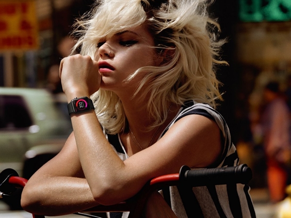 機(jī)構(gòu)調(diào)查稱蘋果Apple Watch獨占可穿戴市場42%營收 機(jī)構(gòu)調(diào)查稱蘋果Apple Watch獨占可穿戴市場42%營收