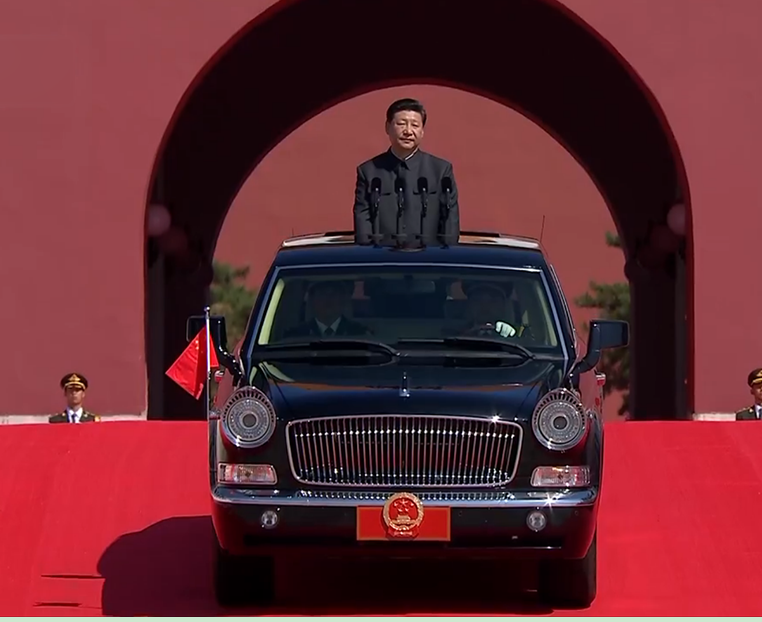 勝利日大閱兵:習近平坐國產紅旗車檢閱部隊 勝利日大閱兵:習近平坐國產紅旗車檢閱部隊