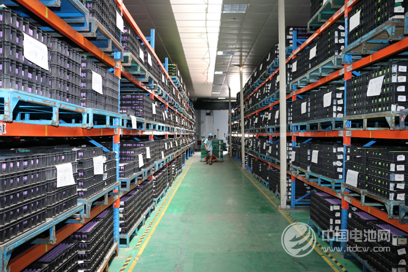 工信部發(fā)布鋰電池行業(yè)規(guī)范 電池企業(yè)年產(chǎn)能不低于1億瓦時 工信部發(fā)布鋰電池行業(yè)規(guī)范 電池企業(yè)年產(chǎn)能不低于1億瓦時