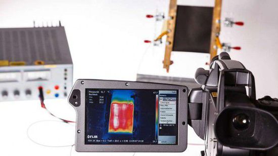 德國(guó)科學(xué)家研制新型電動(dòng)車(chē)加熱系統(tǒng) 不拖累電池續(xù)航