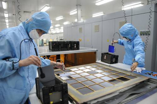 多晶硅進(jìn)口量維持高位 國內(nèi)企業(yè)生存之路步履維艱 多晶硅進(jìn)口量維持高位 國內(nèi)企業(yè)生存之路步履維艱