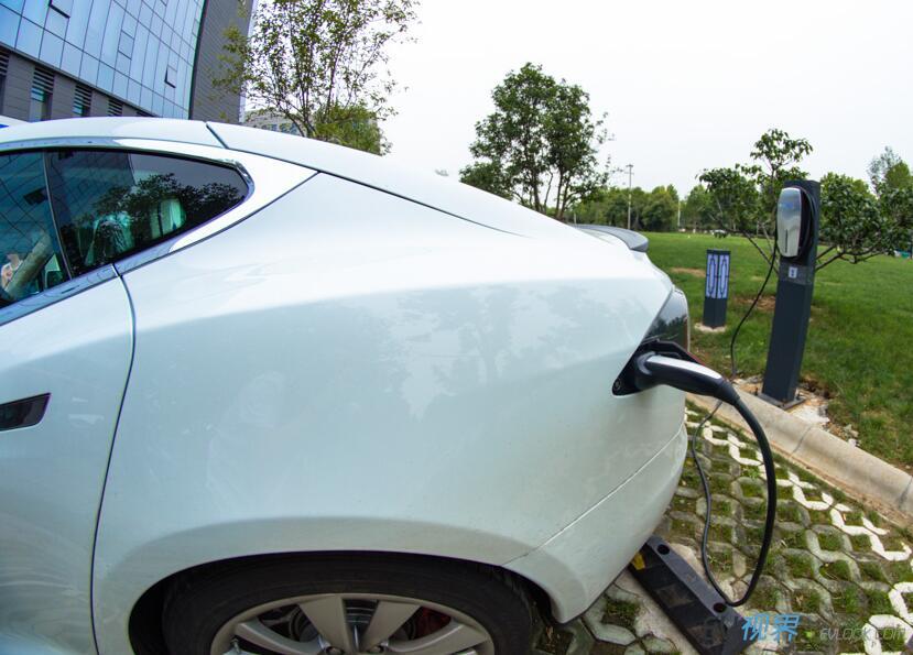 新能源汽車充電站落戶江蘇宿遷市國開區(qū) 新能源汽車充電站落戶江蘇宿遷市國開區(qū)