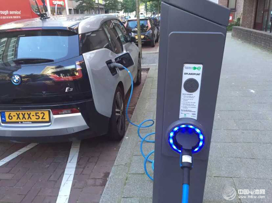 荷蘭發展新能源車領跑歐洲 2040年全部可持續能源來驅動 荷蘭發展新能源車領跑歐洲 2040年全部可持續能源來驅動